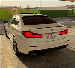 بی ئێم دەبڵیو سیریەس 5